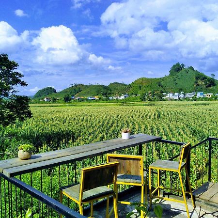 Savana Moc Chau Bed & Breakfast Екстериор снимка